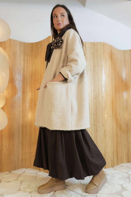 Norbury Corsage Relaxed Jacket Stone /19=